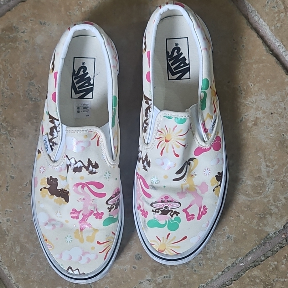 Vans Classic Slip-On Get Outdoors Canvas Sneaker in Nice Classic White 11/9.5